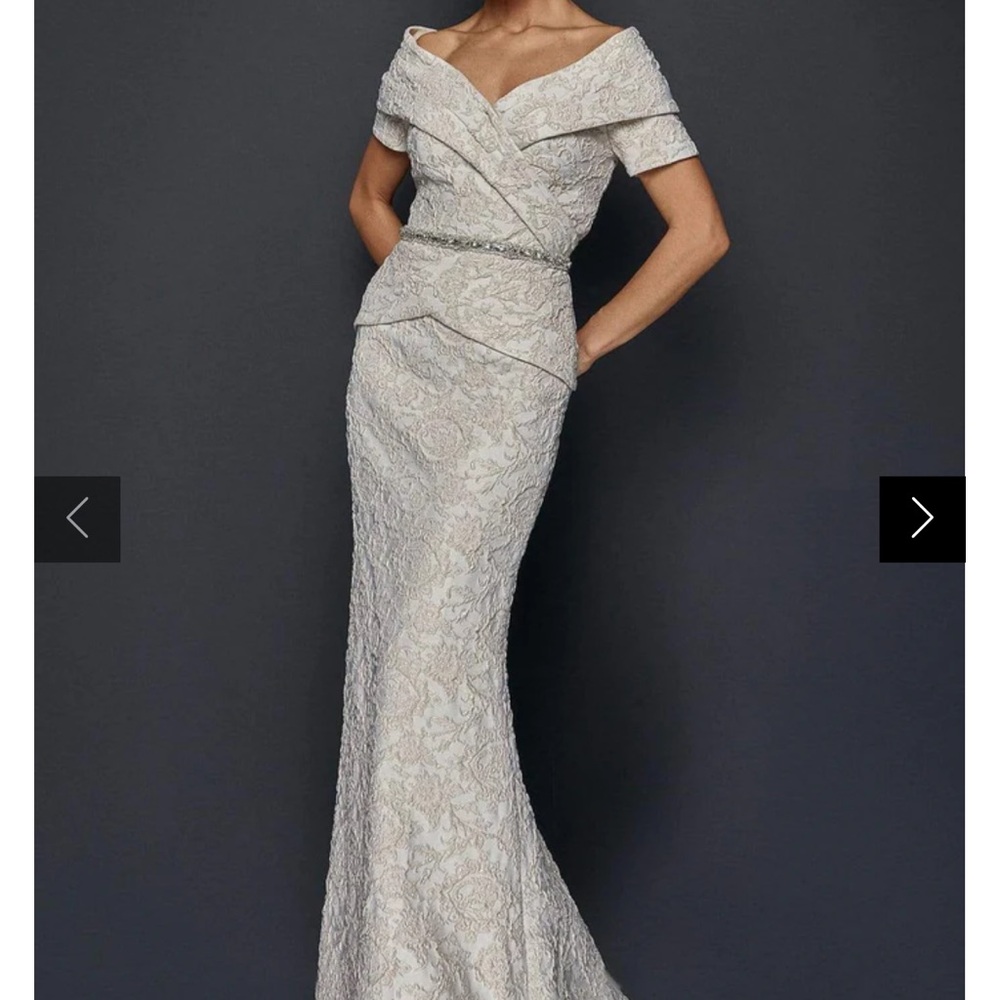 Terani Couture Off-Shoulder Lace Maxi Dress in Champagne